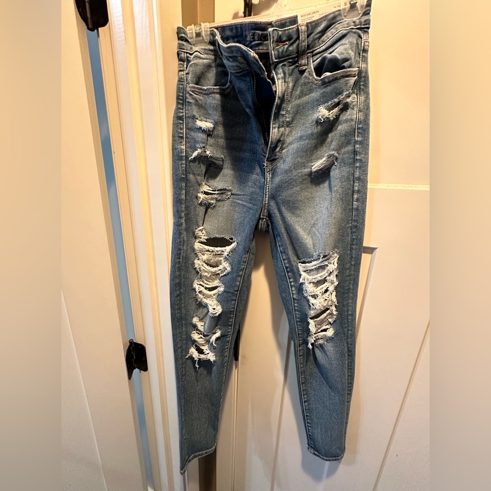 American Eagle HIGHEST RISE
JEGGING. NWT. Size 10 short